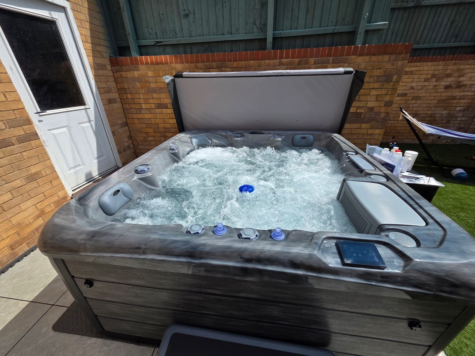 AiduThree hot tub — photo 8