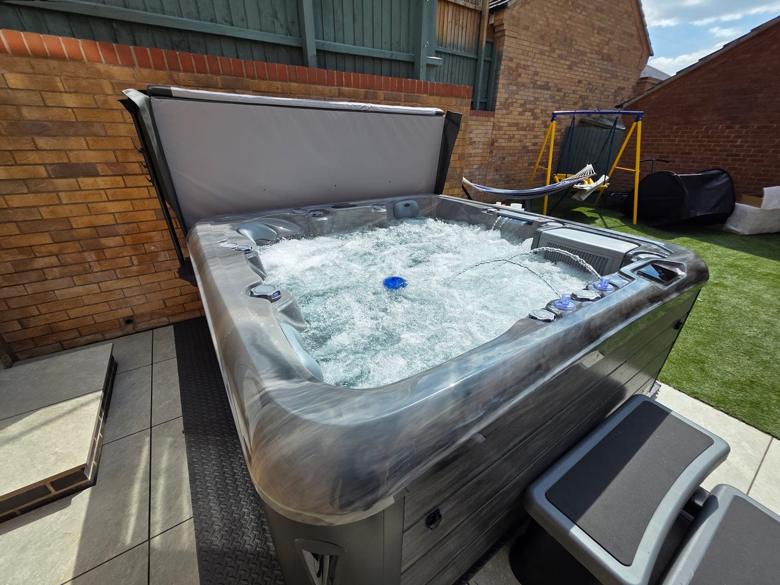 AiduThree hot tub — photo 9