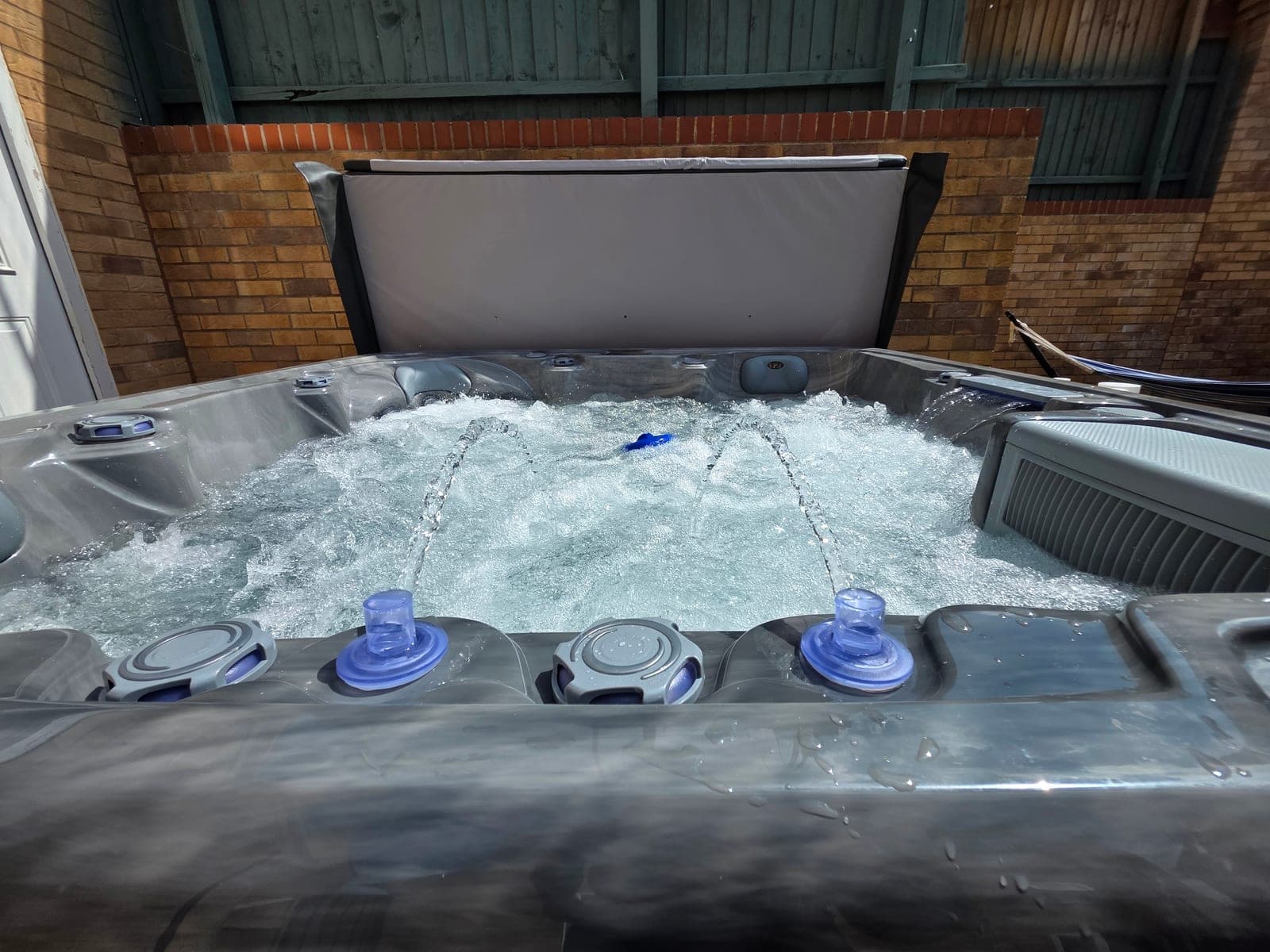 AiduThree hot tub — photo 10