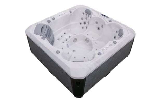 KuusiTwo hot tub — photo 9