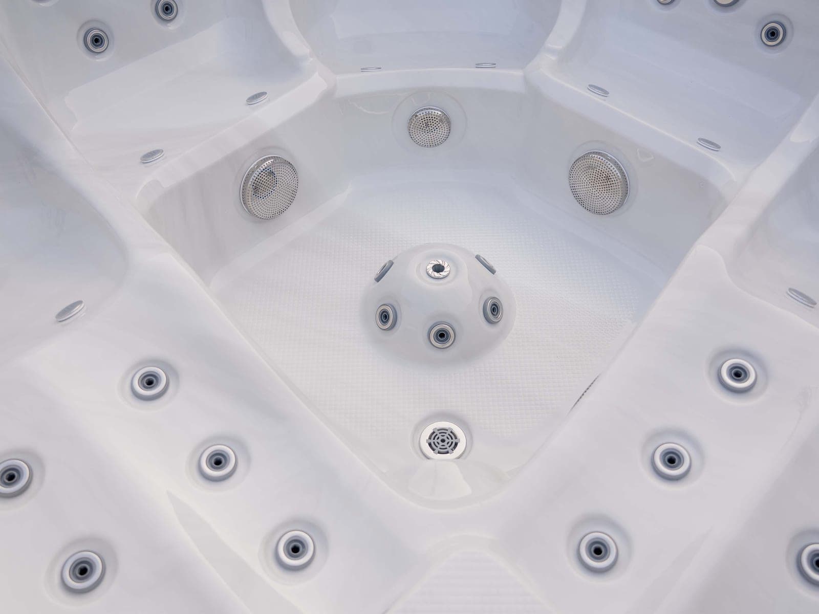 CincoTwo hot tub — photo 15