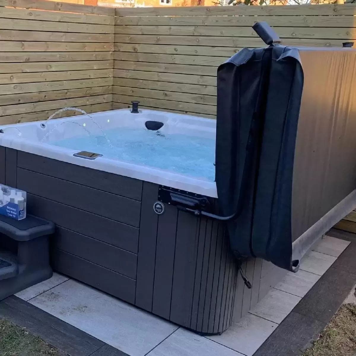 Hot Tub Cover Lifter