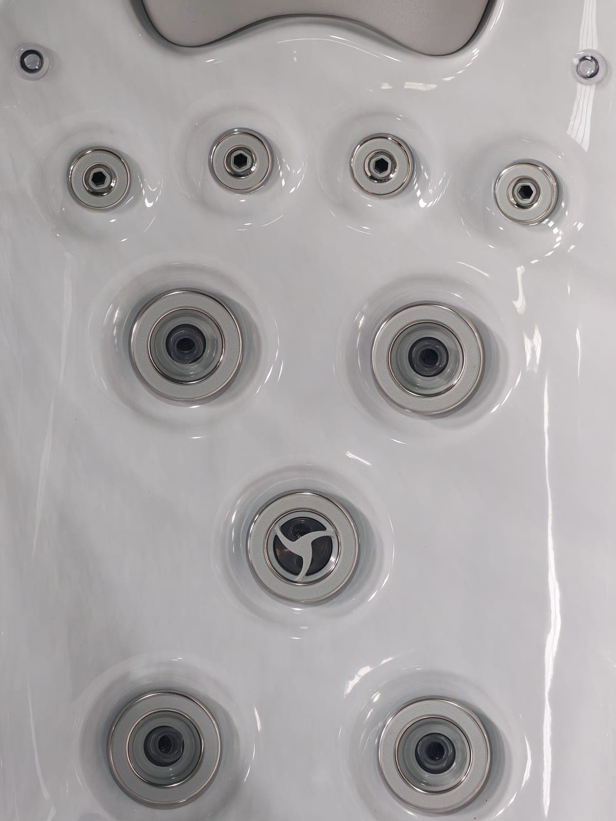 Hydro Vellamo swim spa 21
