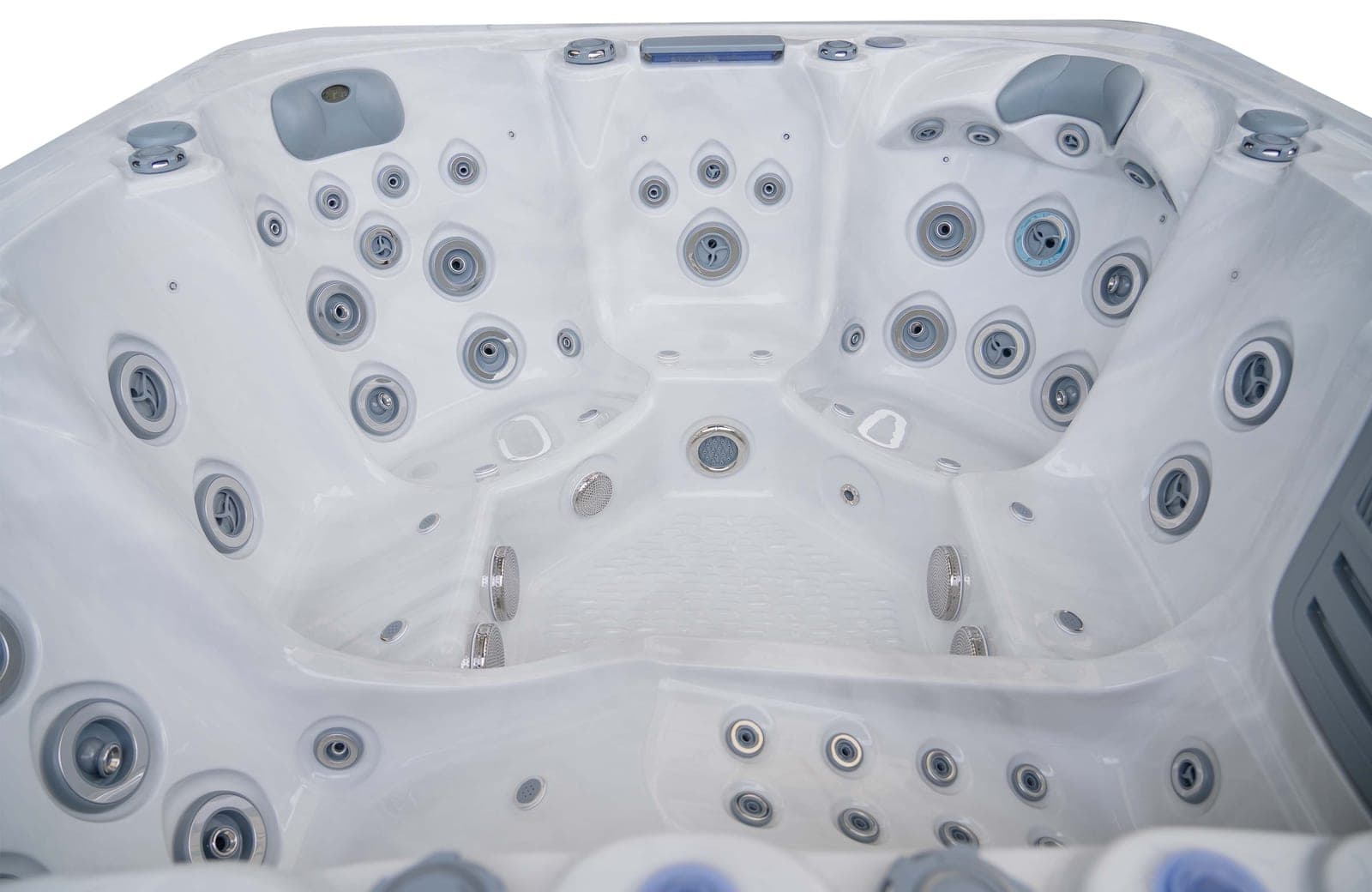 KuusiTwo hot tub — photo 9