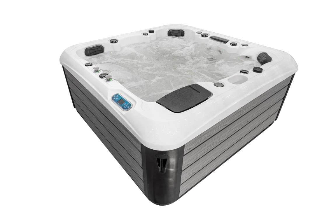 KuusiTwo hot tub — photo 17