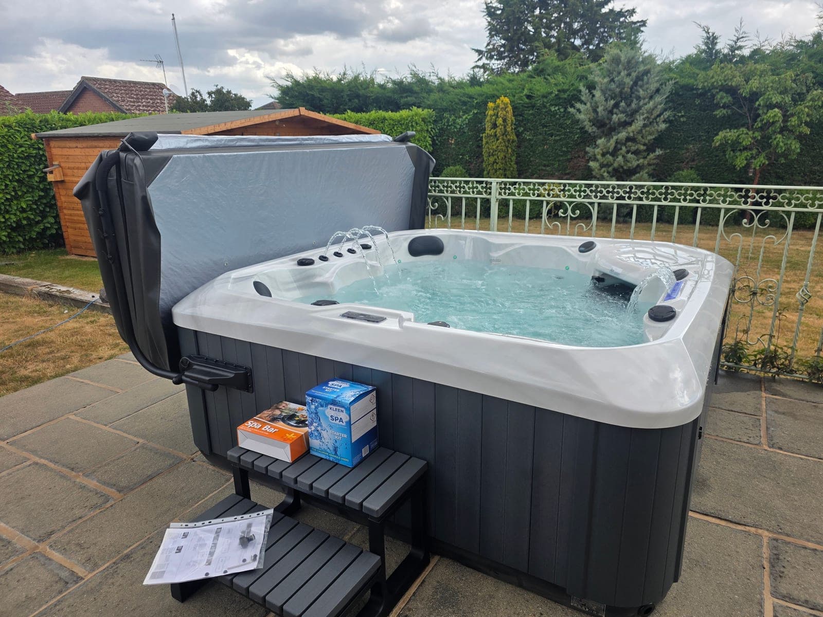 Poseidon V1 hot tub — photo 5