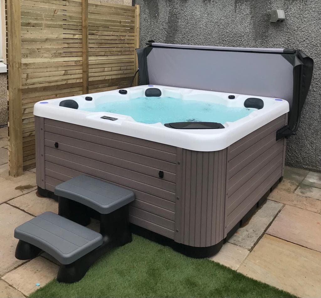 Galaxy Hot Tub-9