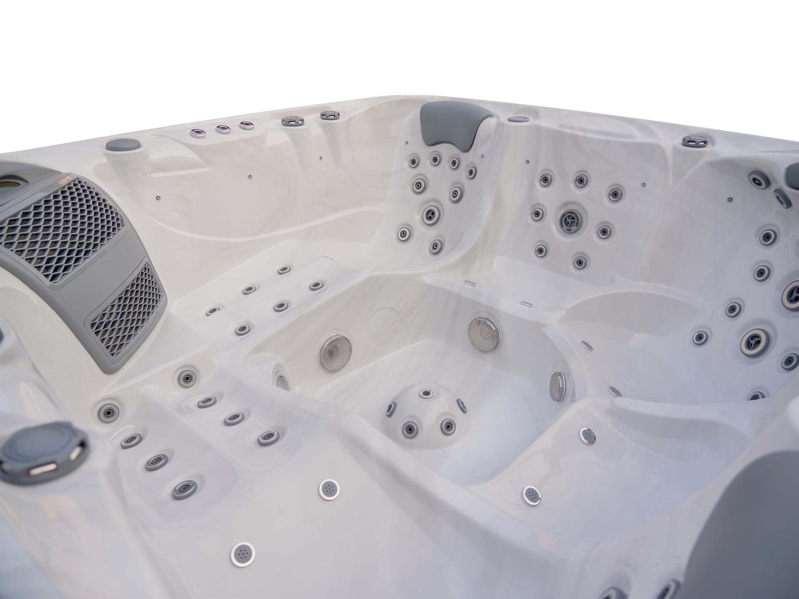 ViisiThree hot tub — photo 18